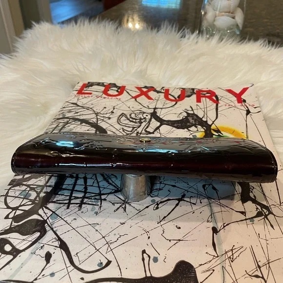 Louis Vuitton Violette Monogram Vernis Porte Feuille Sarah Wallet - Picture 8 of 13